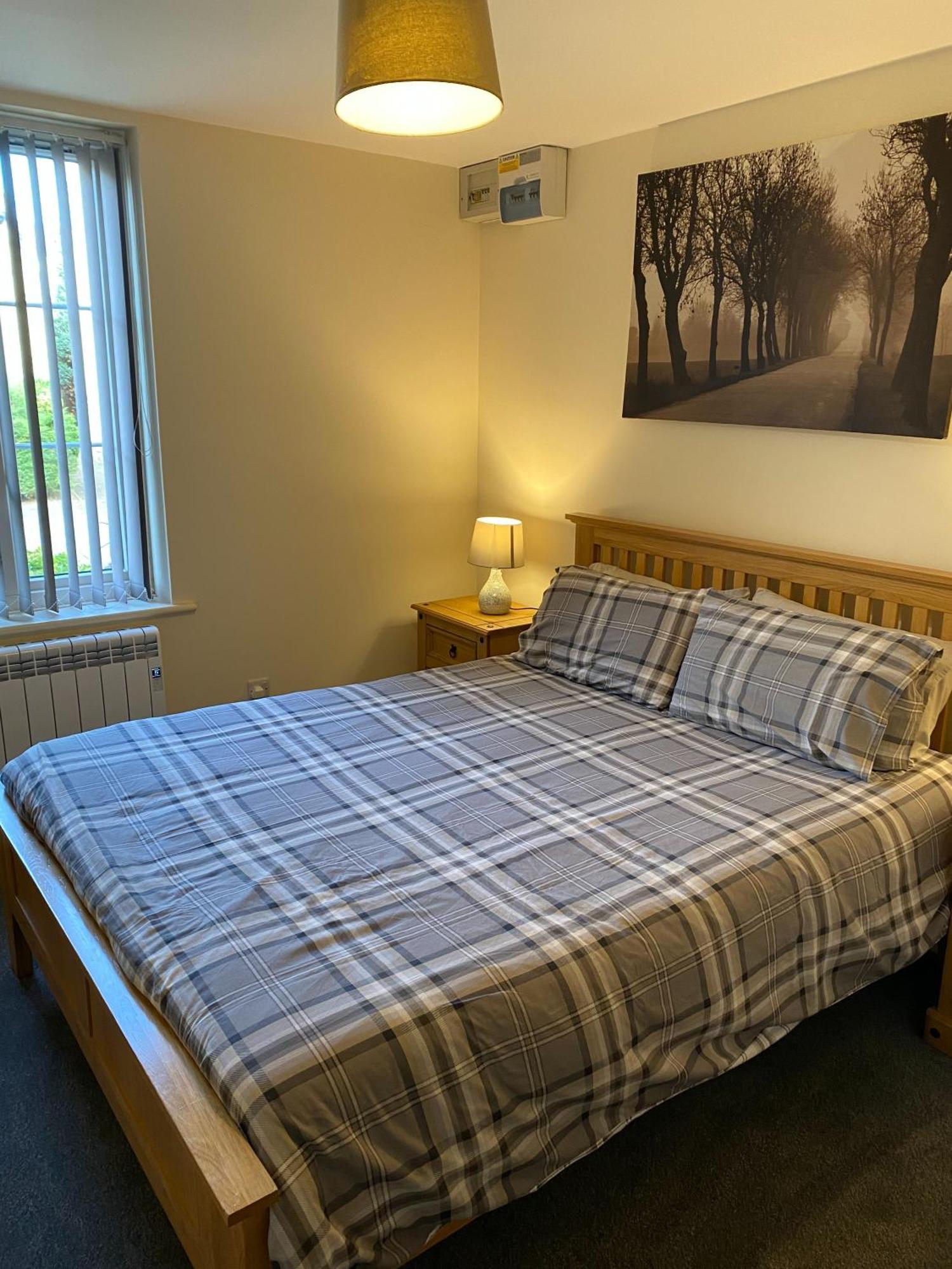 River Courtyard Apartment In The Heart Of Stneots Saint Neots Eksteriør bilde